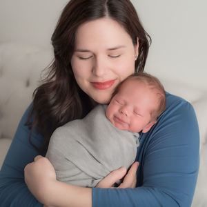 Meet your Posher, Adrienne